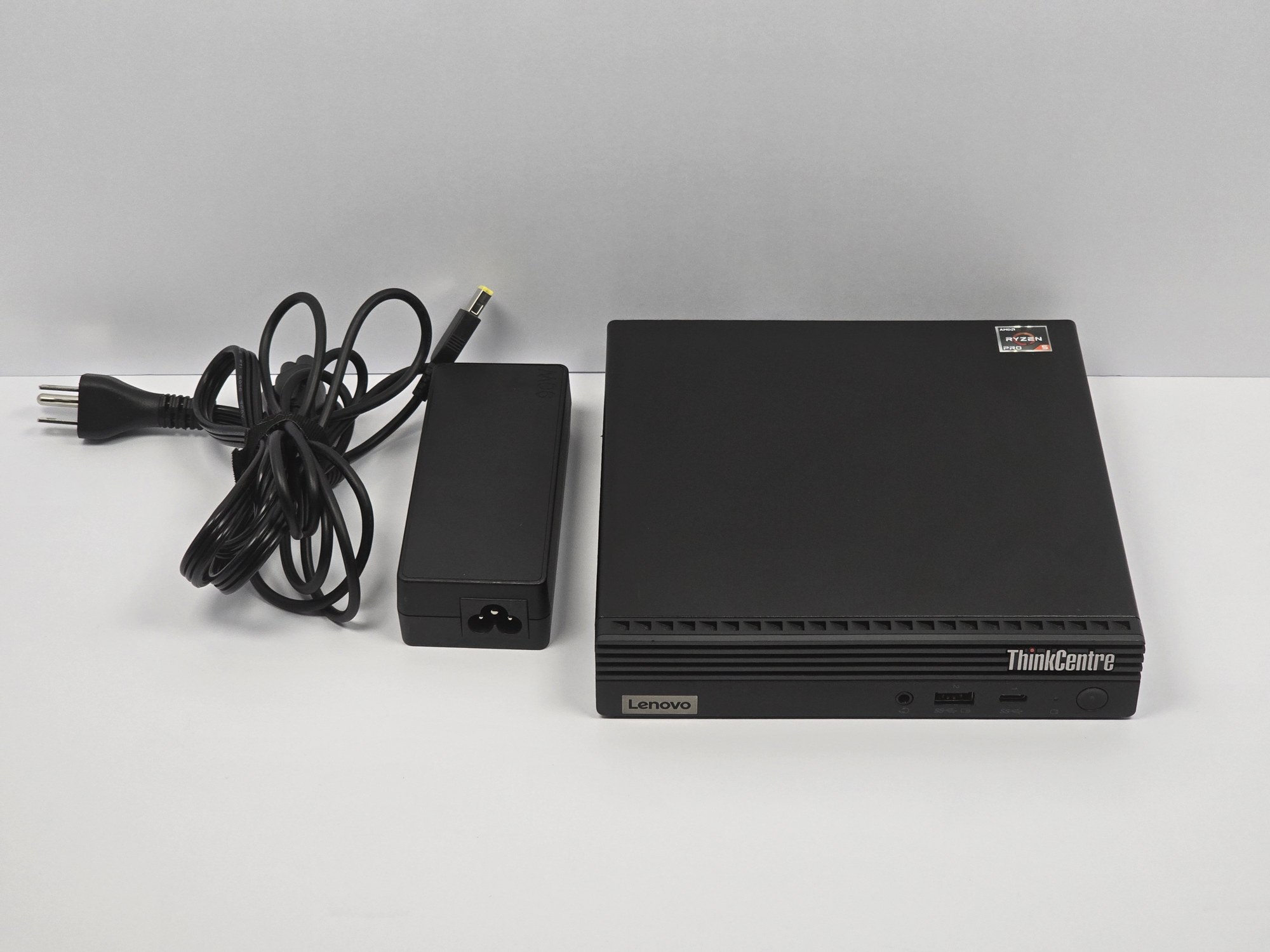 Cedar · ThinkCentre M75q Gen 2, photo 1 of 9