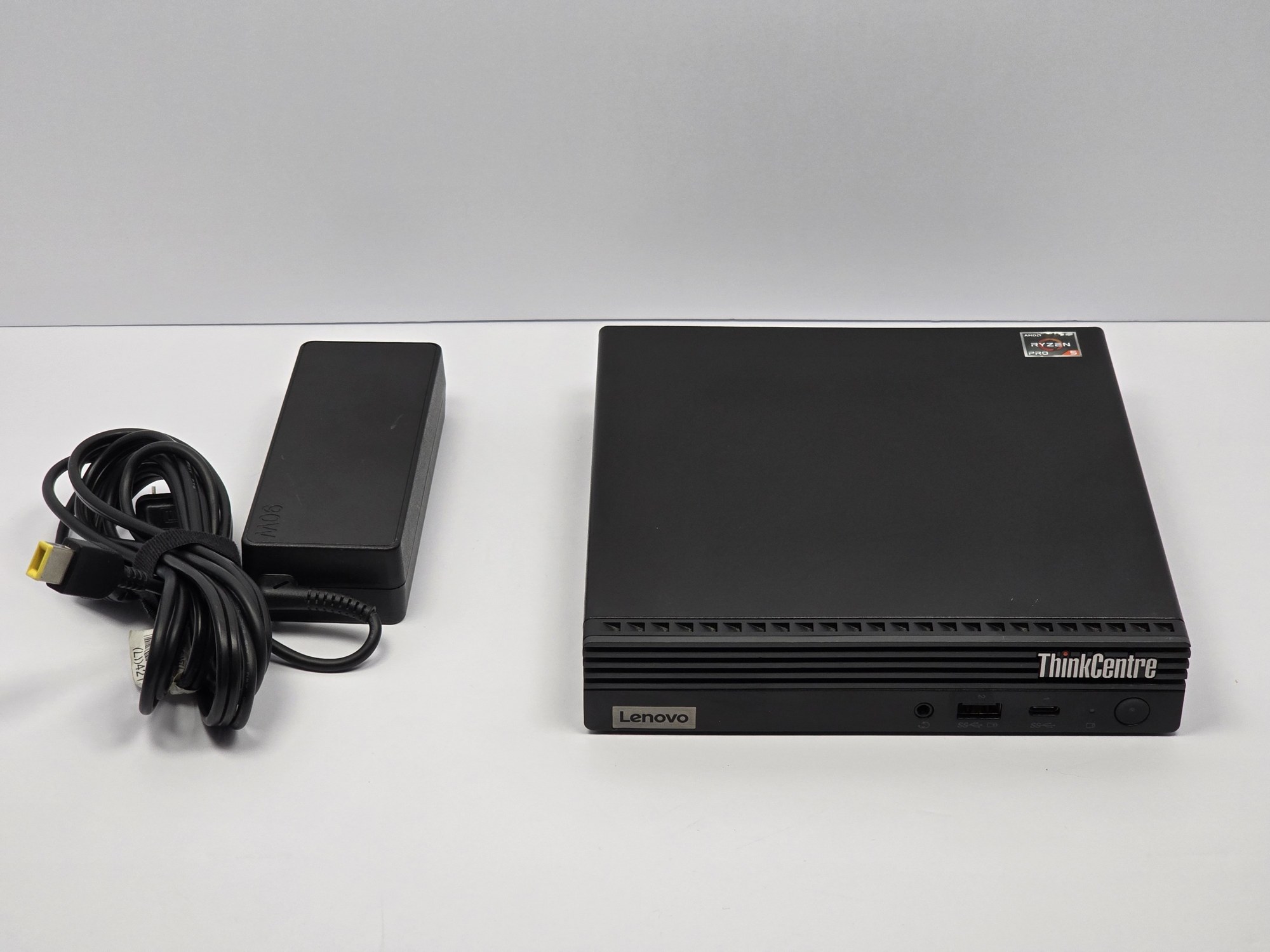 Milo · ThinkCentre M75q Gen 2, photo 1 of 10